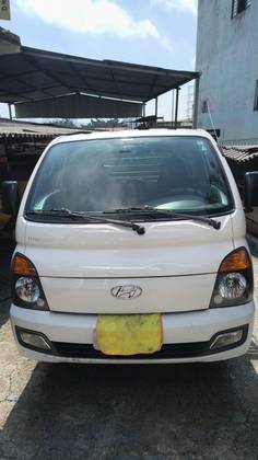 HYUNDAI HR 2.5 LONGO COM CAÇAMBA 4X2 16V 130CV TURBO INTERCOOLER DIESEL 2P MANUAL